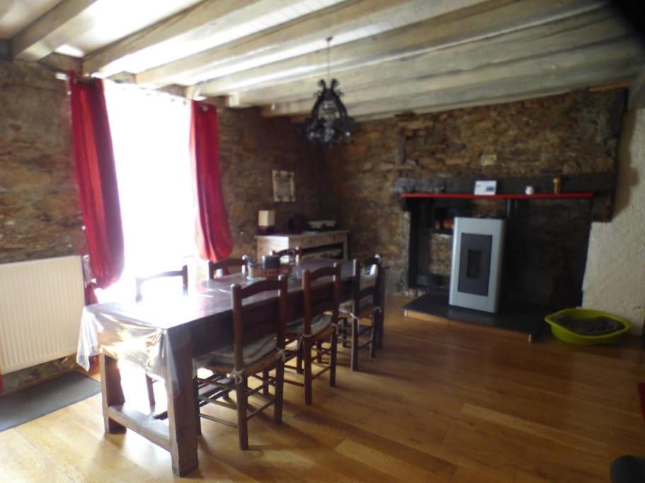 Maison Familiale Pour 8 Saint-Aventin 외부 사진