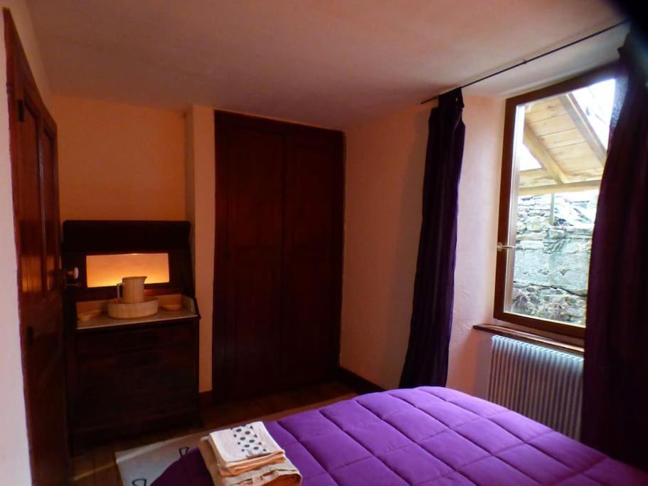 Maison Familiale Pour 8 Saint-Aventin 외부 사진