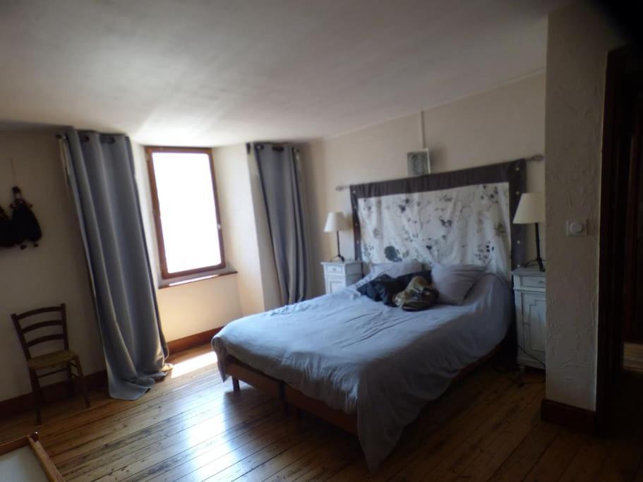 Maison Familiale Pour 8 Saint-Aventin 외부 사진
